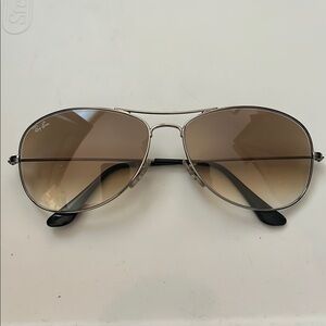 Ray-Ban Silver Aviator Sunglasses